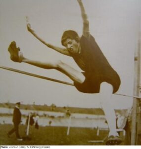 Biographie des Olympiennes 12 Helma Notte