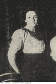 Vanya Dermendzhieva 1 Klara Milch