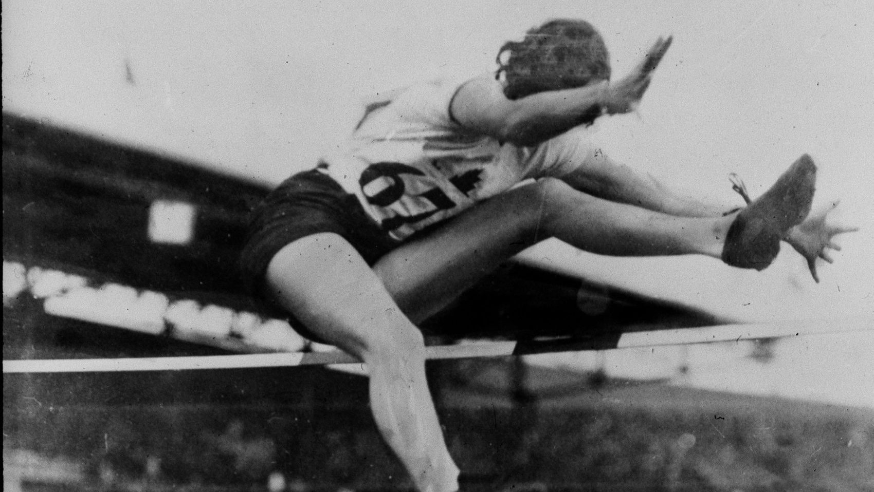 saut en hauteur en 1928 (Elisabeth Bonetsmüller, Irina Orendi)
